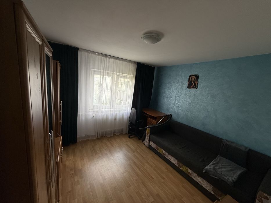 Închiriez apartament Burdujeni