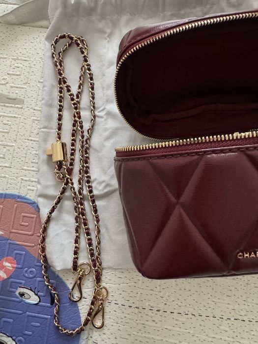 Сумка оригинал charles&keith