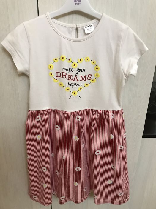 Қыз балаға Көйлектер сатылады