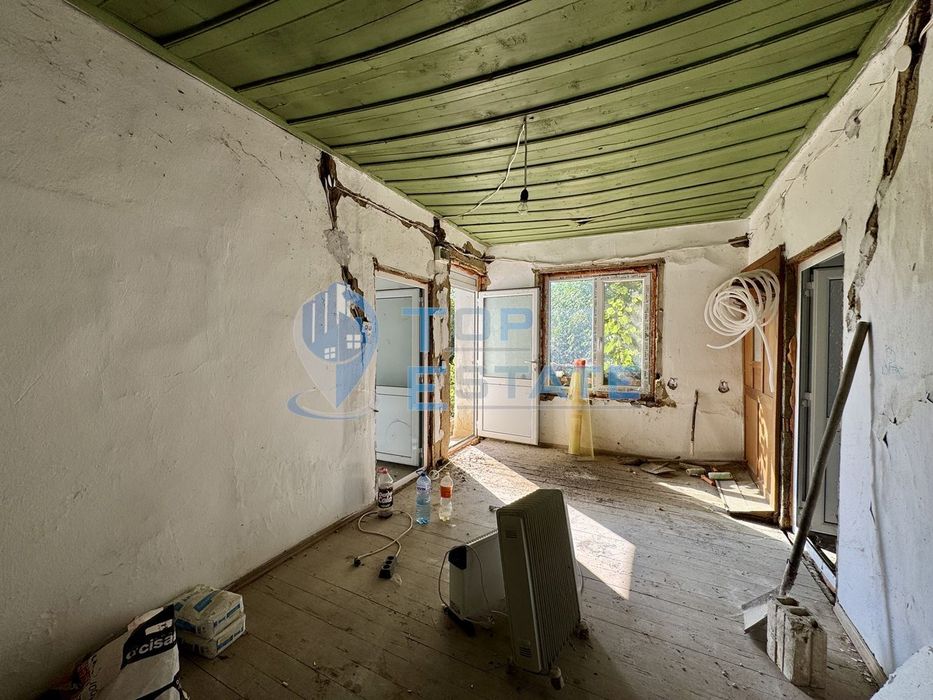 Продава се Къща в с. Янтра, Област Велико Търново - 100 кв.м за 250 €/кв.м - Снимка #11