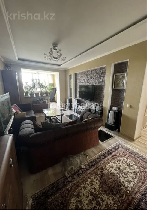 Продам 5-комнатную квартиру