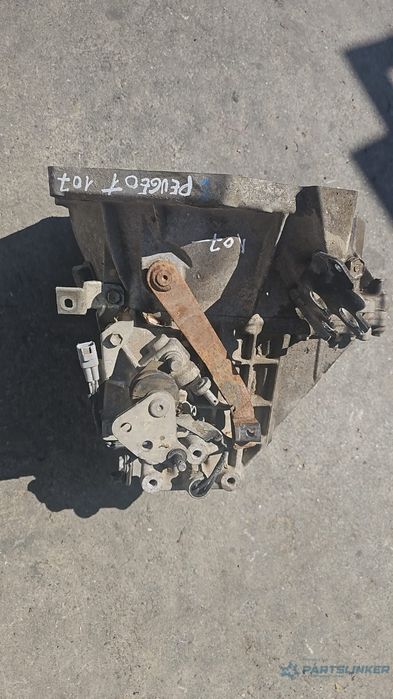 Cutie Viteze Peugeot 107 [ 2005 - > ] 1.0 (Cfa (384F), Cfb (1Kr)) 50Kw