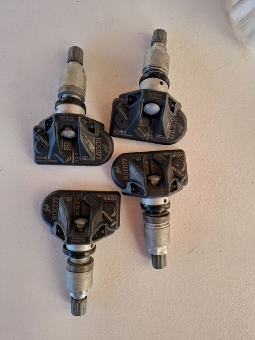 TPMS сензори, датчици за налягането в гумите