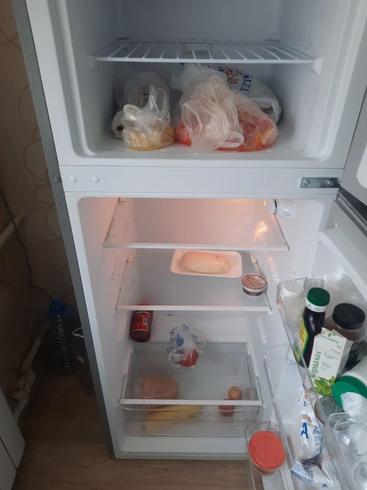 Продаю холодильник