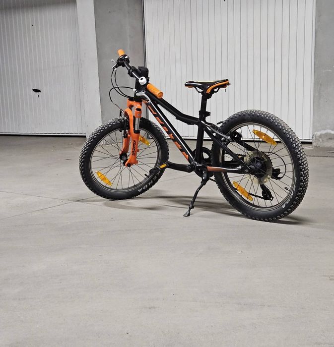 Продавам мнго запазено детско колело