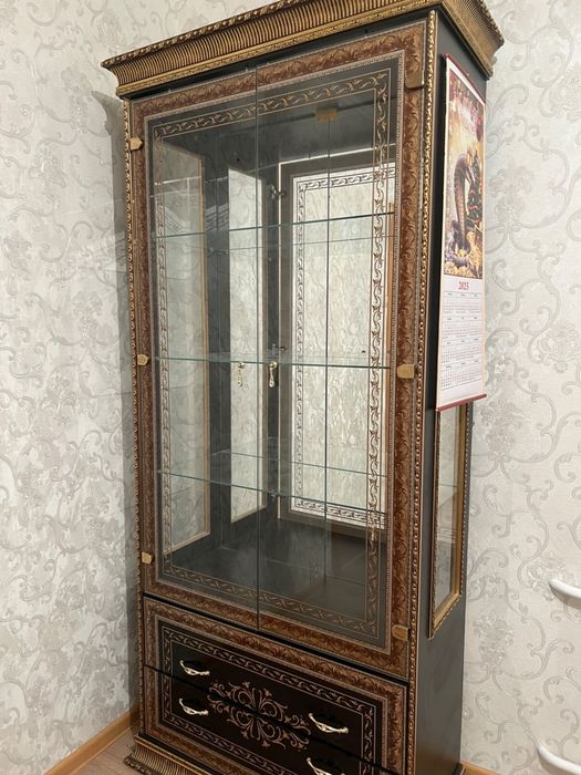 Шкаф продам срочно