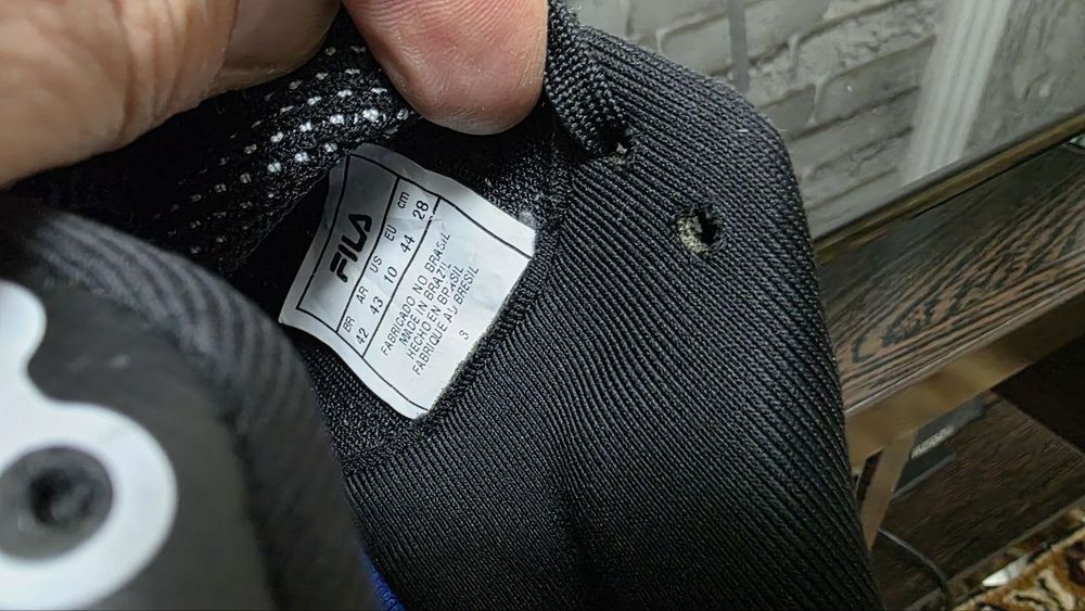 Оригинальные кроссы Fila