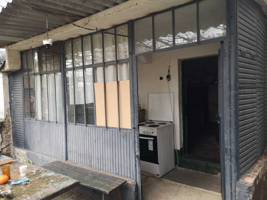 Продава се Къща в Свиленград - 100 кв.м за 165 €/кв.м - Снимка #16