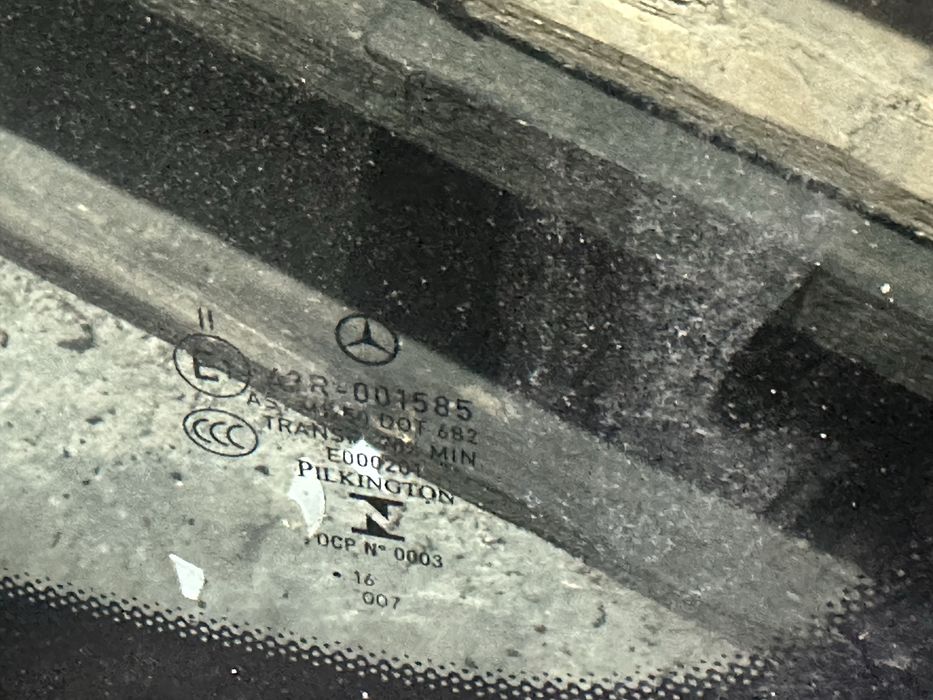Parbriz Original E class W213 Semnatura Carl Benz Model cu Camera