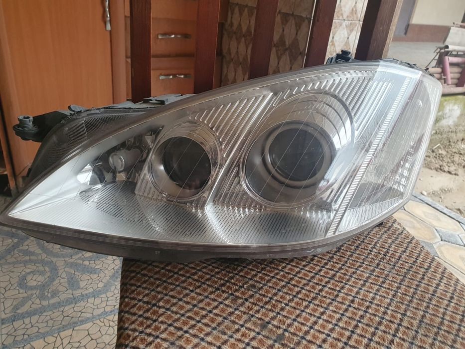 W221 Фары Передние