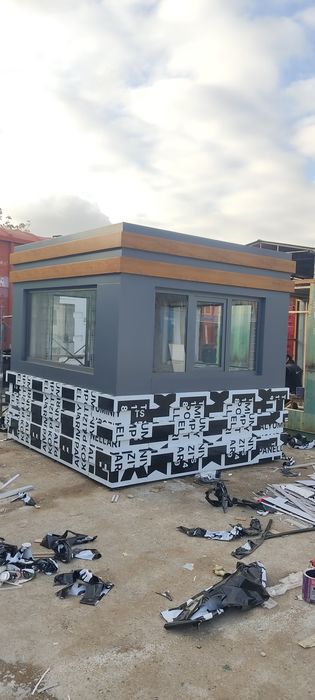 Контейнер морской