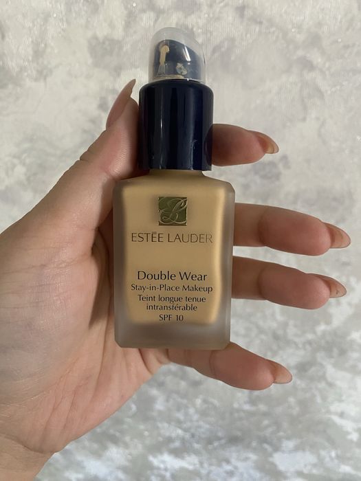 ESTEE LAUDER Double wear