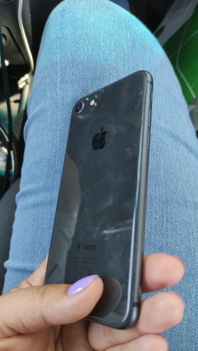 Iphone 8  продается срочно