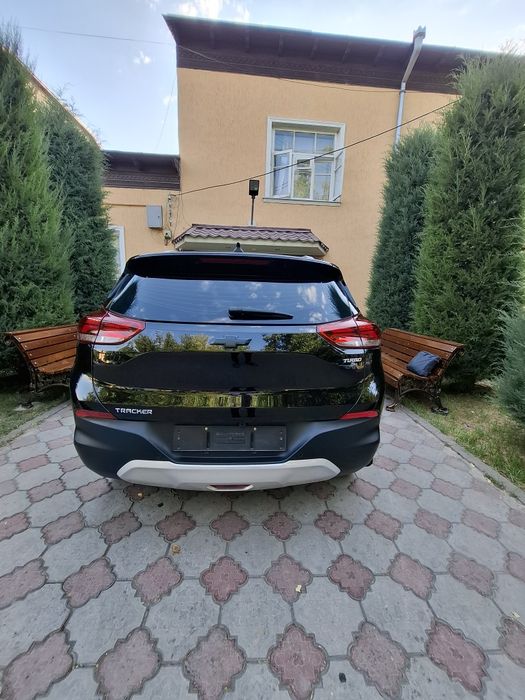 Tracker 2 Premier 2023