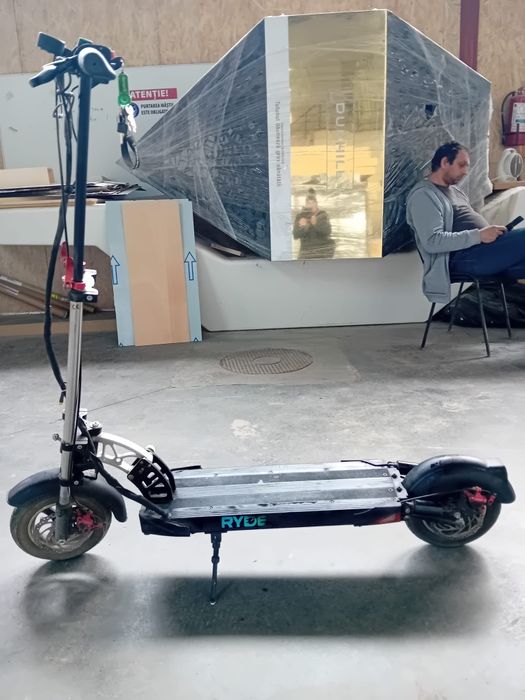 Vand trotineta electrica autonomie 60km