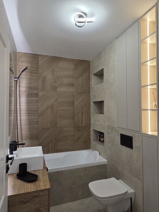 PF inchiriez apartament premium cu 2 camere, central