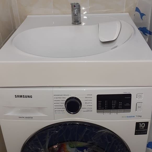 Kirmoshina ustiga Rakvina 696 000