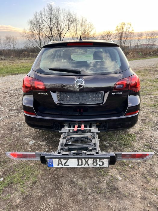Opel Astra J 2.0d, 165cp, an 2011,euro 5