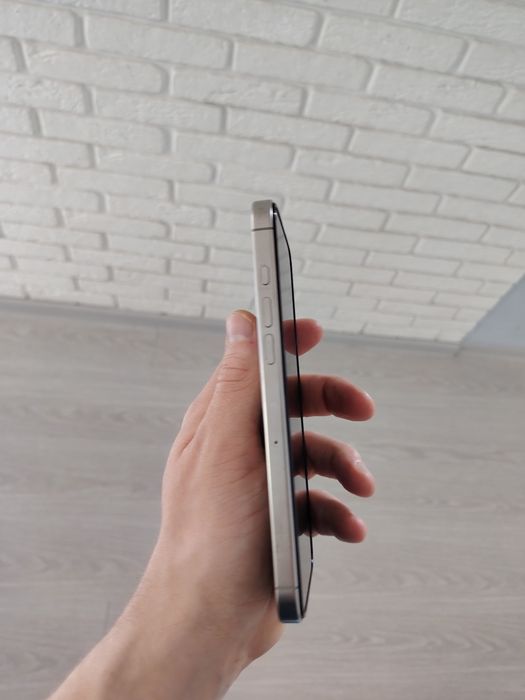 iPhone 16 pro max 256 titanium