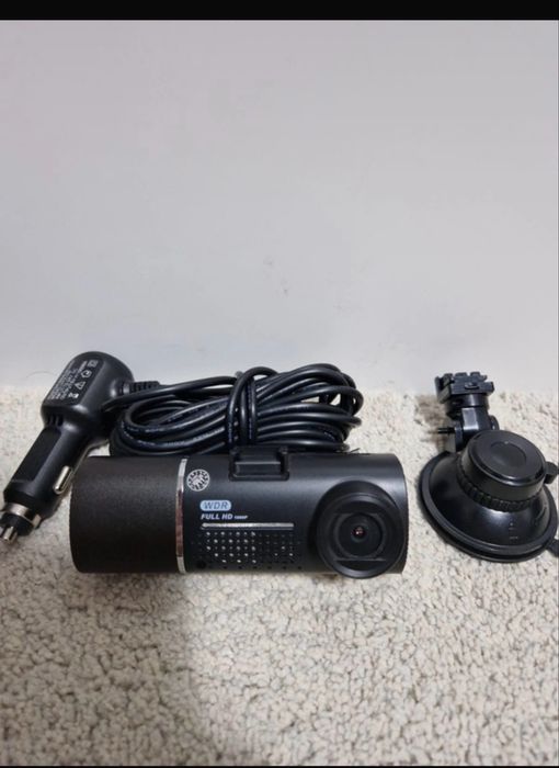Camera auto duala full hd