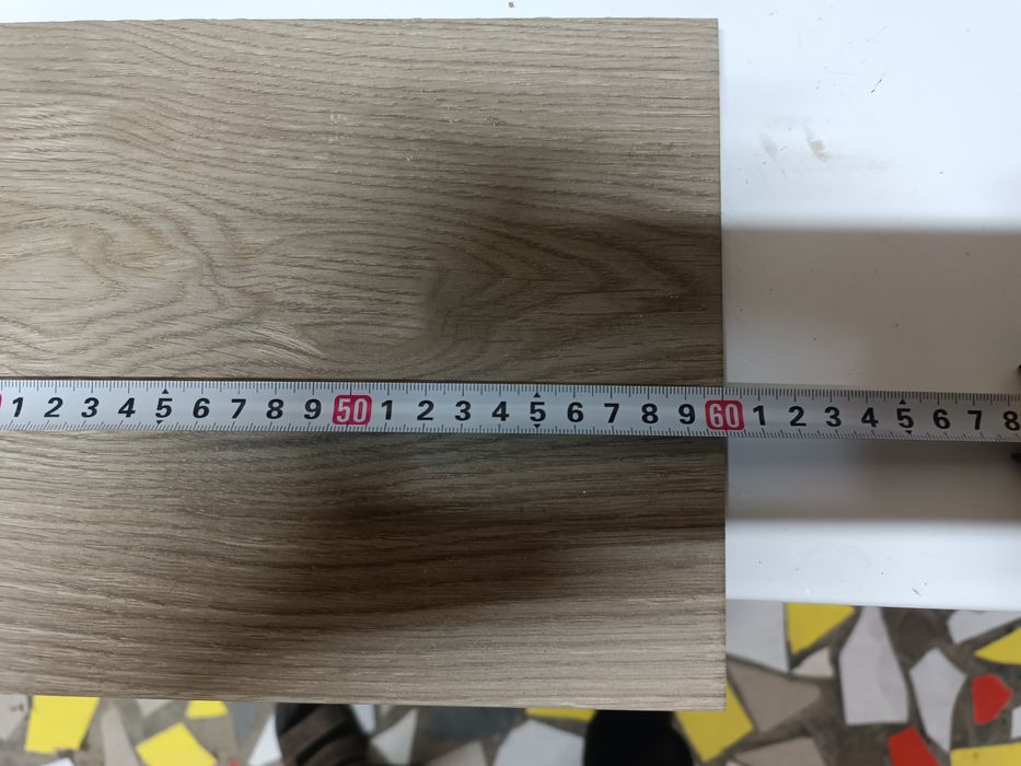 Продам остатки Ламината,  Плитка керамогранит