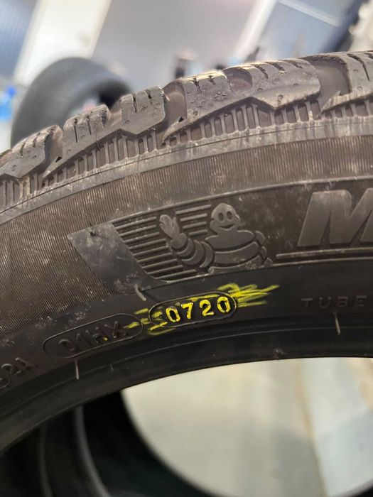 Anvelope 205/55/17 Iarna Michelin