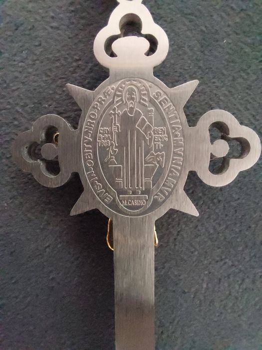 Кулон Inri Jesus