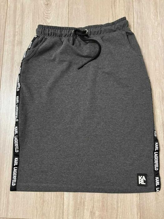 продам одежду 42-44р