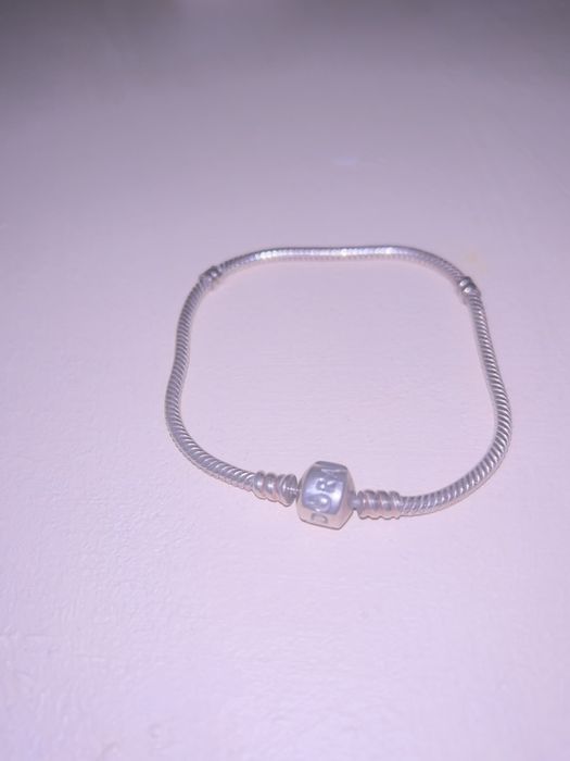 Гривна Pandora 19 см-оригинална.