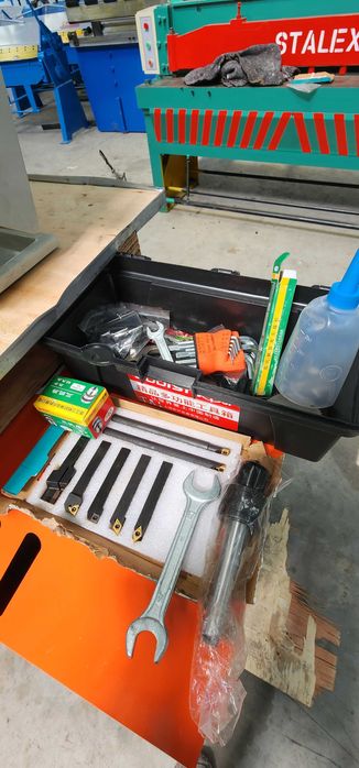 Токарный станок модель 210а