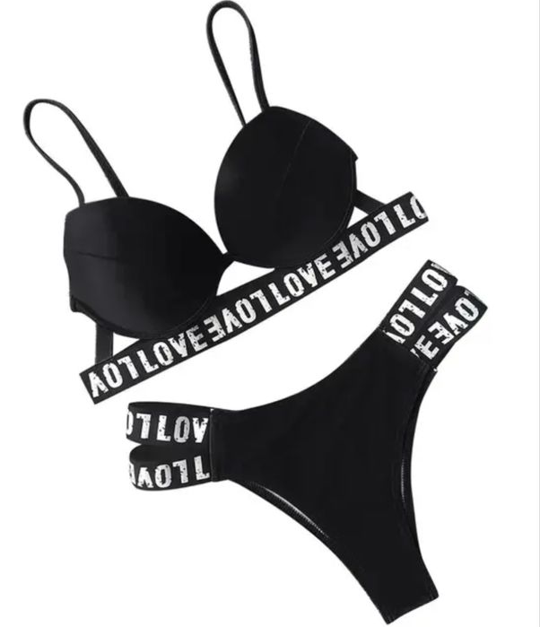 Продам купальник новый