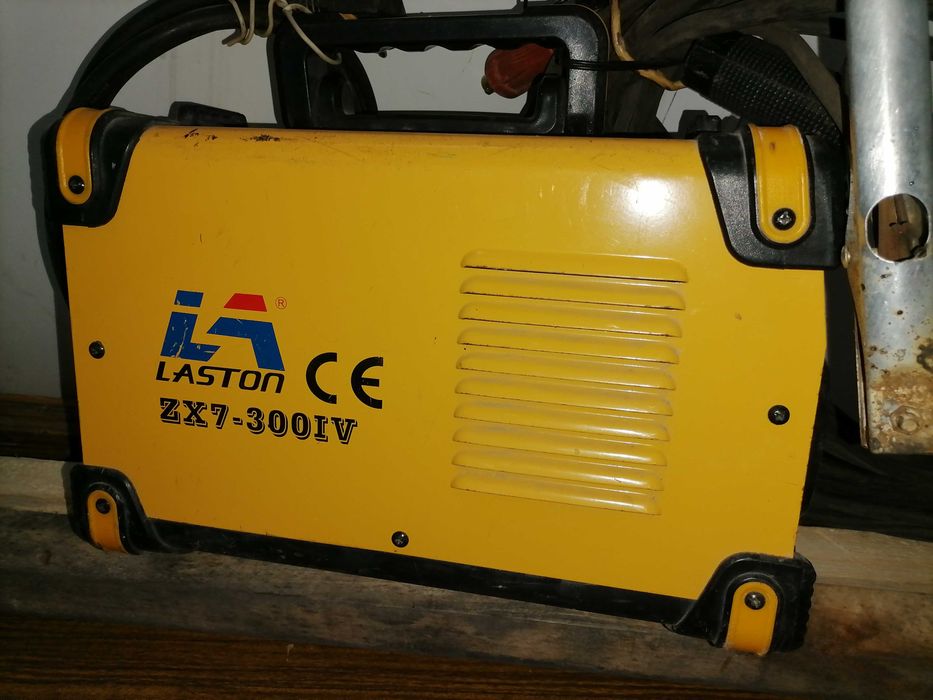 Сваричный аппарат 300А