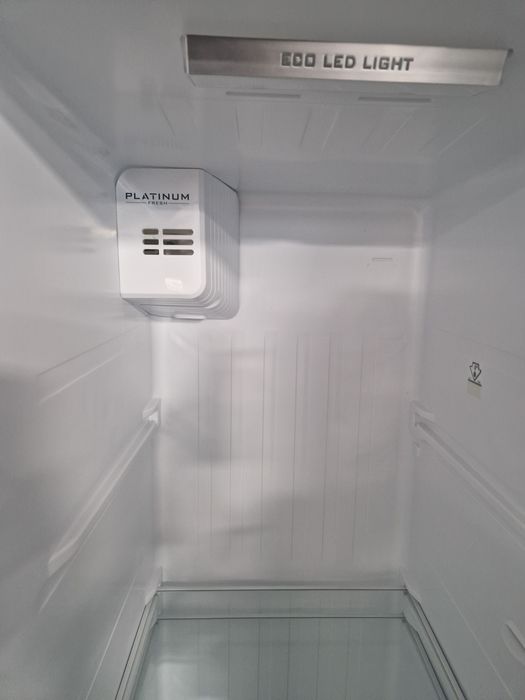 Side by side Midea 511 литра Чисто нов