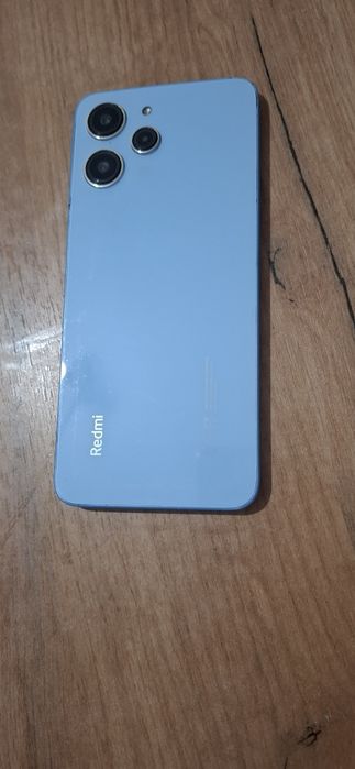 Xiaomi Redmi 12.