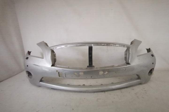 Bara Fata Originala Cu Senzori Si Spalatoare In Stare Buna Infiniti  Q