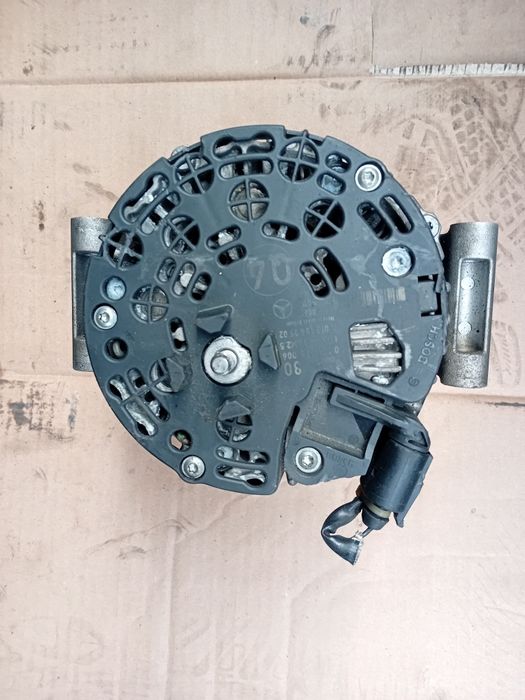 Генератор Mercedes 221