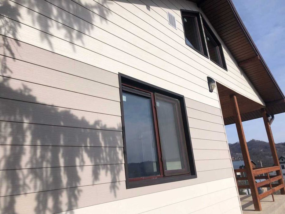 Casa Modulara, Garaje Auto, Containere stil birou din structura metalica si panou sandwich termoizolant
