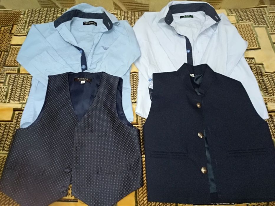 2 рубашки и 2 жилета