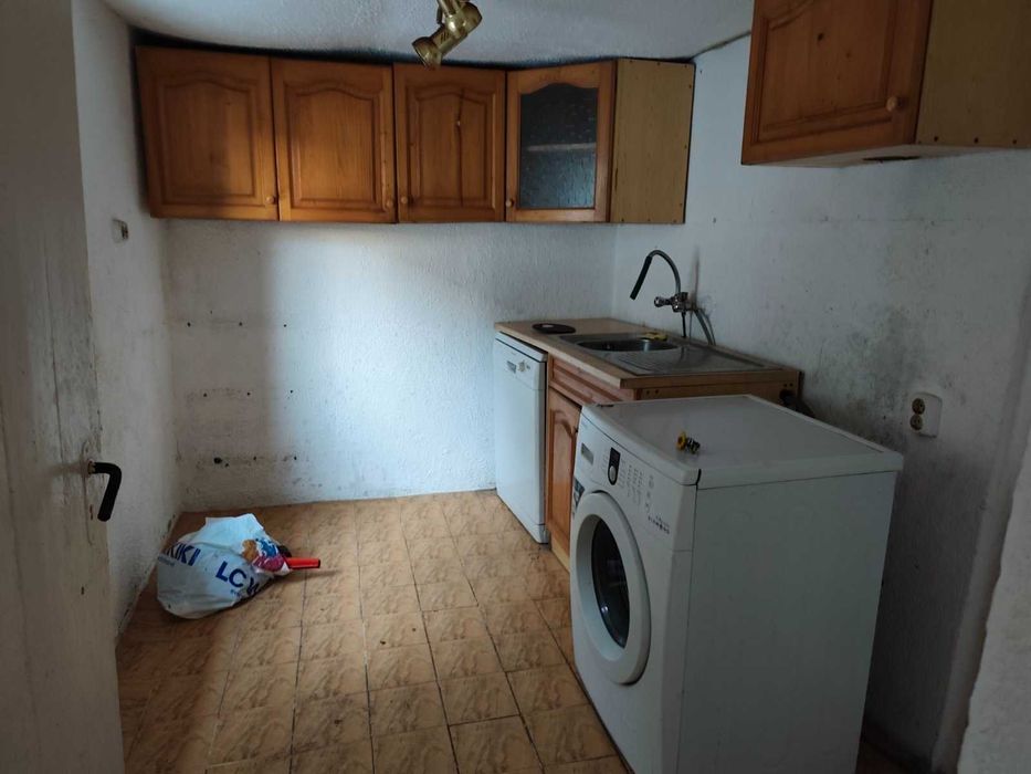 Голяма къща в Стефан Караджа