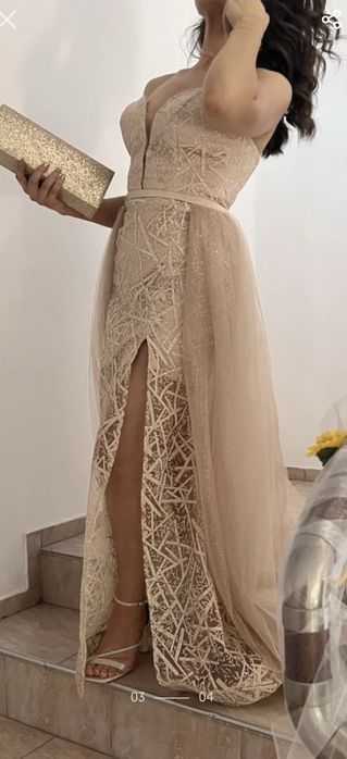 Продава се бална рокля!