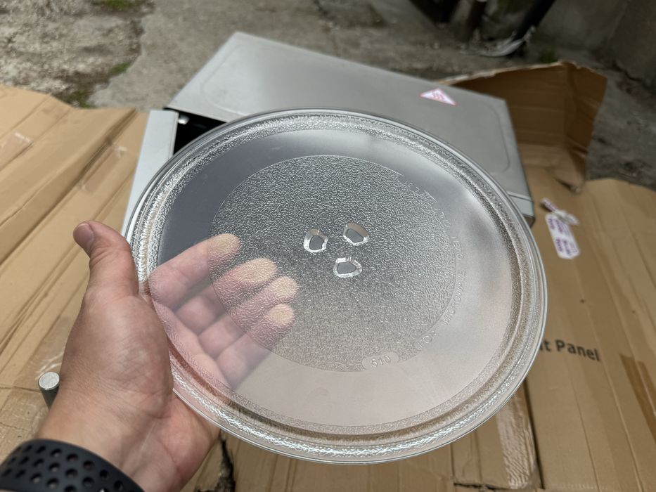 Микровълнова фурна Gorenje - ЗА РЕМОНТ ИЛИ ЧАСТИ! + подарък Нови Слюди