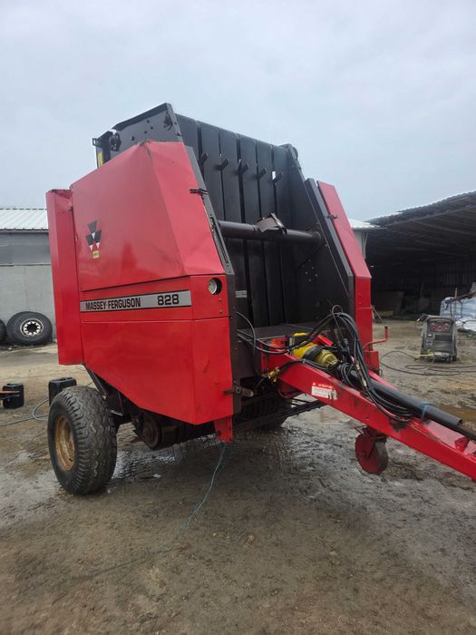 Presă de balotat rotunda Massey Ferguson  828