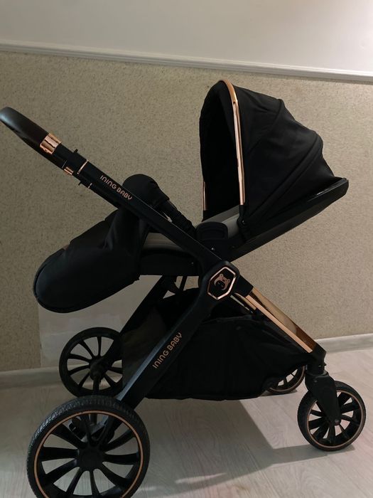 Детский коляска сатылады.