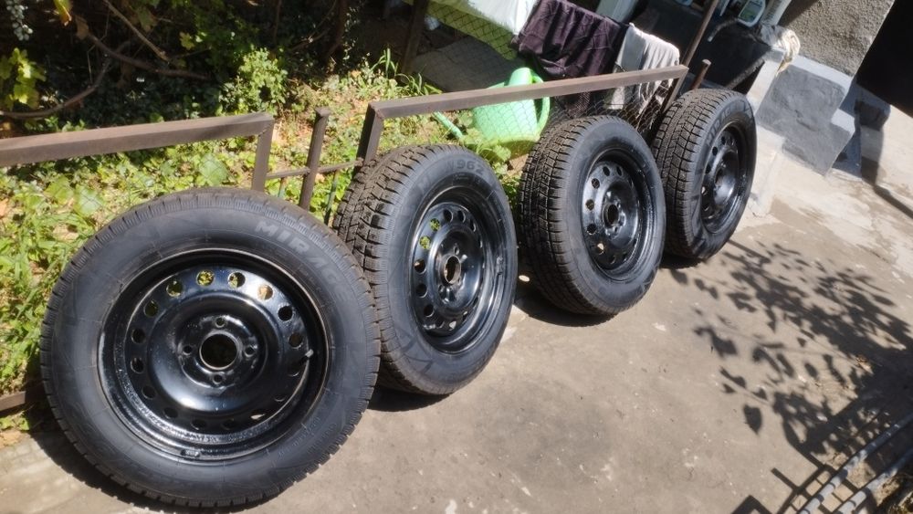 Диски с шинами  R15