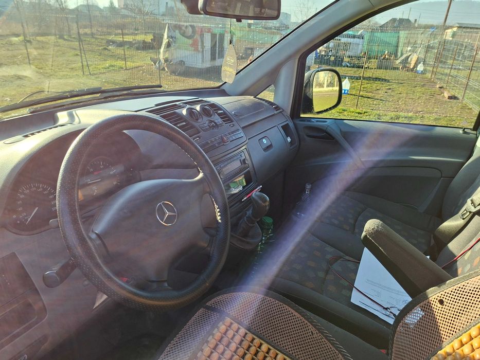 Mercedes benz vito