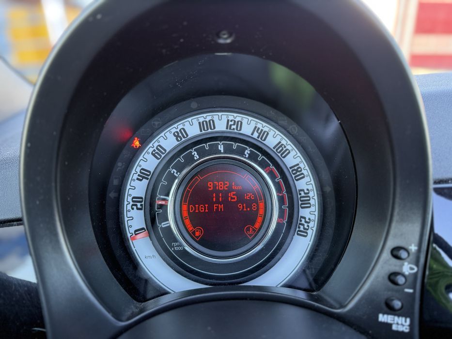 FIAT 500 Cabrio 0.9 Benzina 2011 decapotabil^ Euro 5, AC functional, 97.000 km reali, perfect functional
