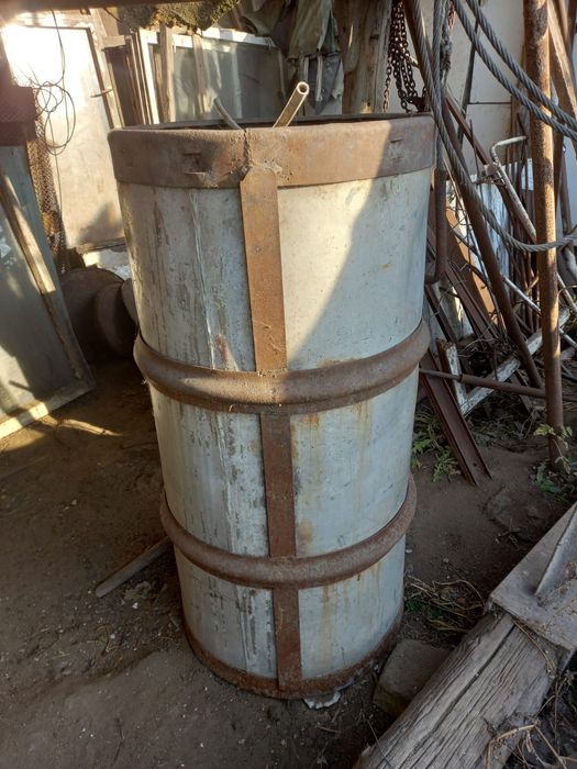 Бочка ёмкостью 200л