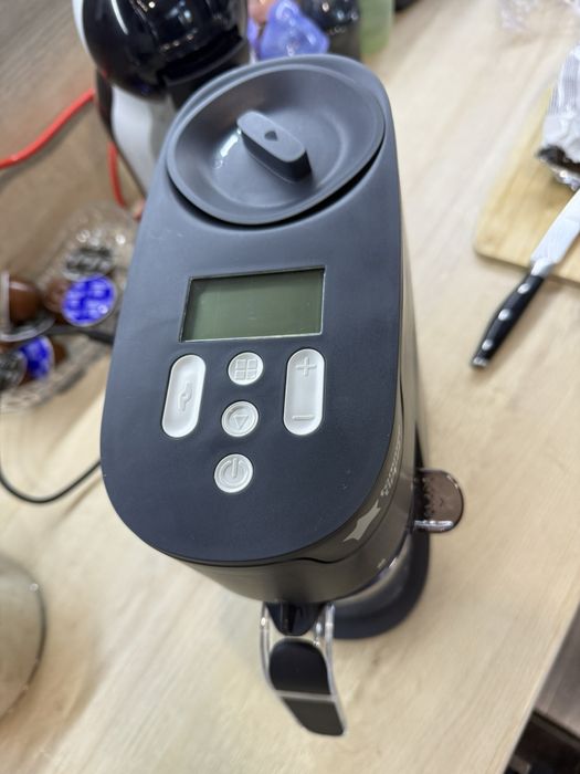 TOMMEE TIPPEE Уред за готвене на пара и блендер QUICK-COOK