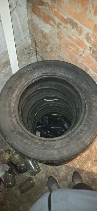 Продам резину 20.000 торг