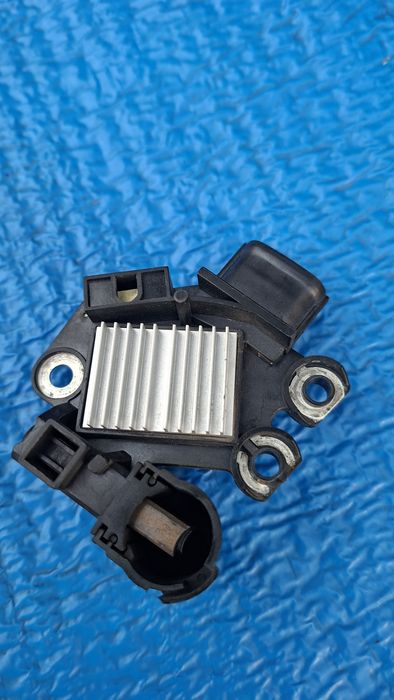 Регулятор напряжения Hyndai